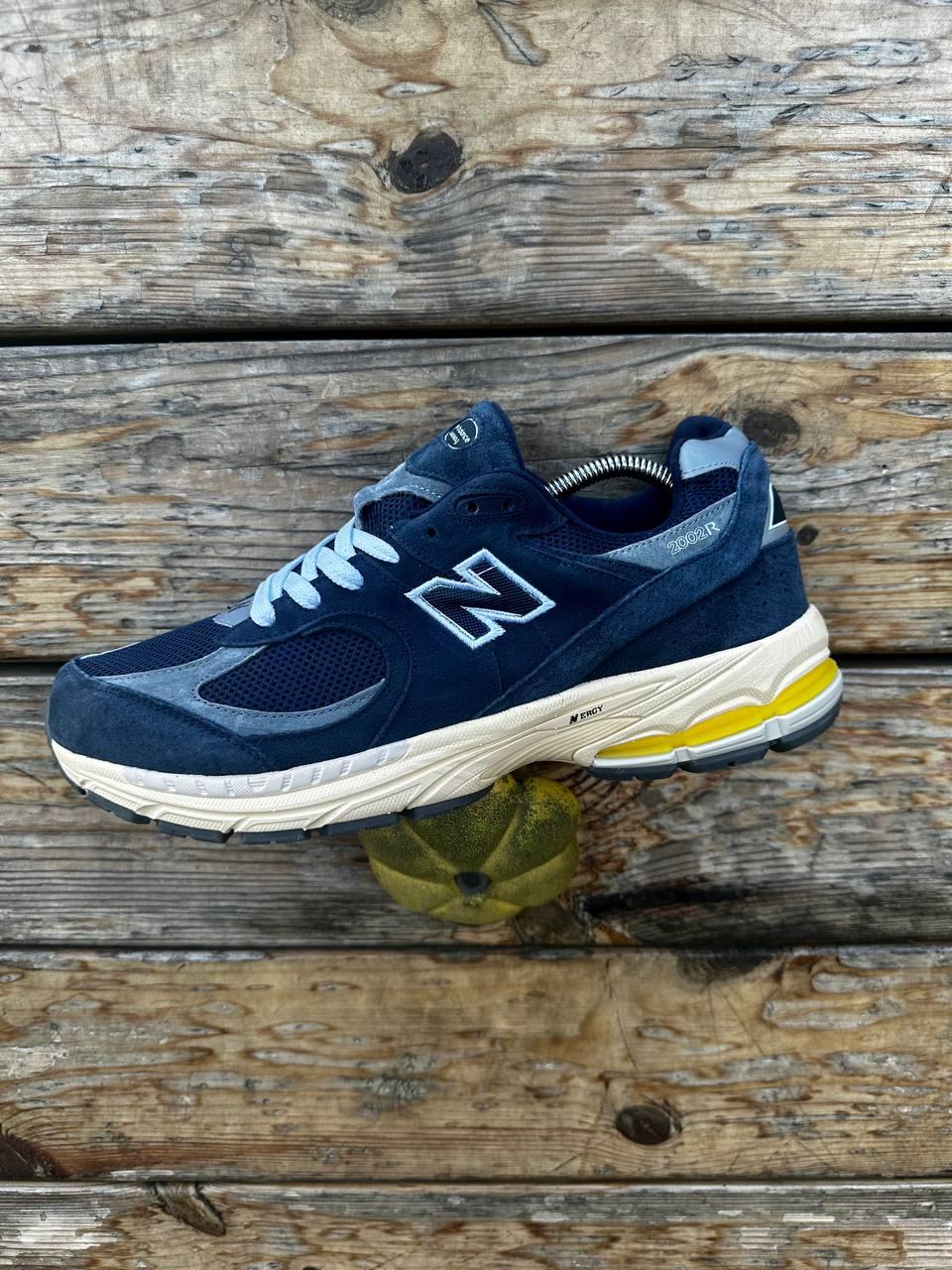 Чоловічі демісезонні кросівки New Balance 2002R dark navy (темно сині) спортивні стильні кроси 810-3 НБ vkross