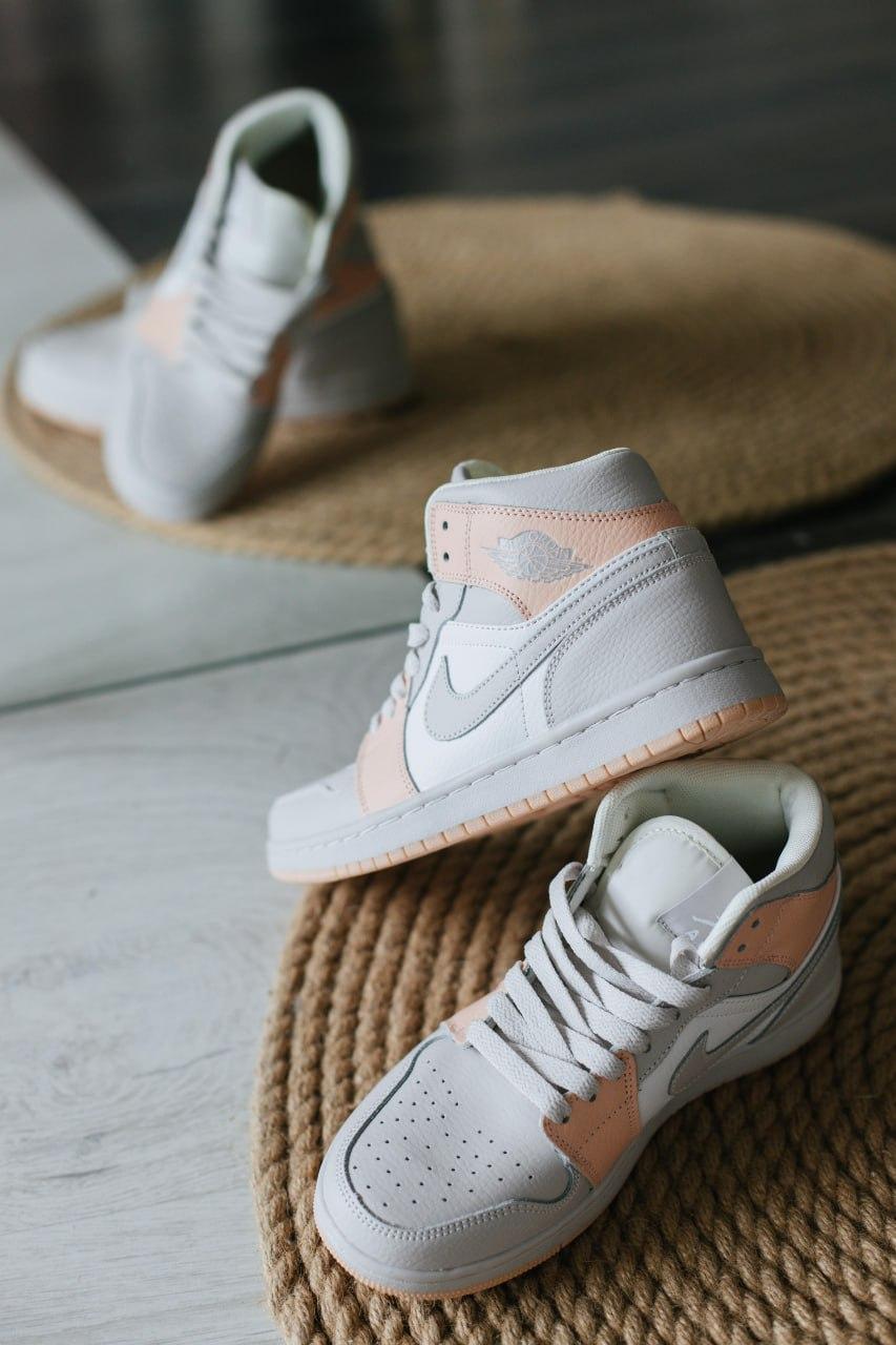 Жіночі демісезонні кросівки Nike Air Jordan 1 High Grey/Orange (сіро-жовтогарячі) повсякденні 10484 Найк vkross, фото 1