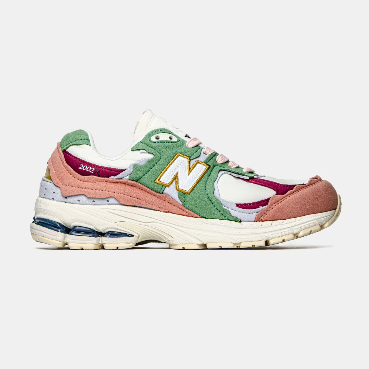 Жіночі демісезонні кросівки New Balance 2002R White Pink Green (біло-рожево-зелені) спортивні art0895 НБ vkross