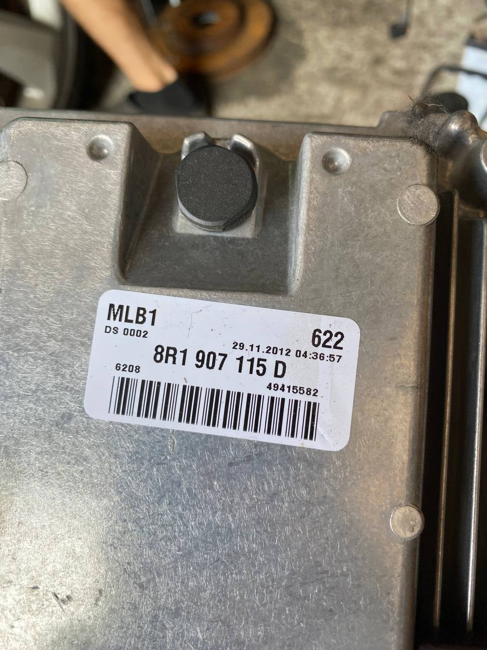 6260756316_w640_h640_blok-ecu-