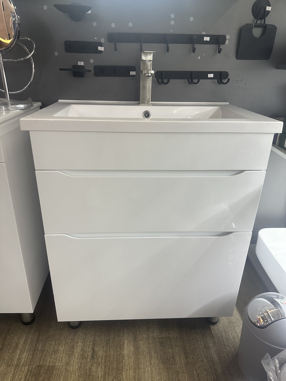 Тумба підлогова з умивальником Космополіт, біла для ванної кімнати, фото 1