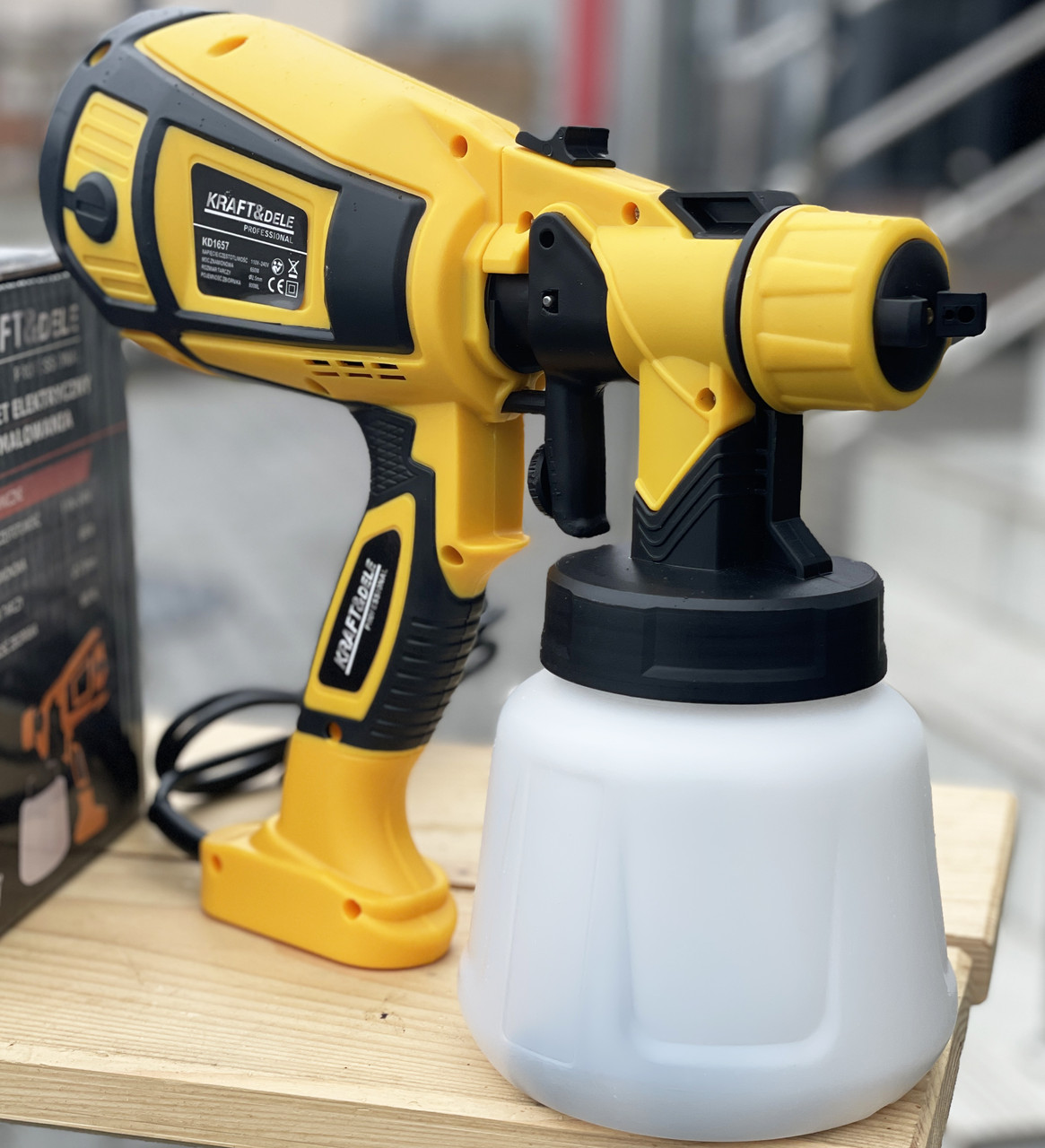 Фарбопульт Краскопульт електричний 650W Kraft&Dele KD1657 Польща