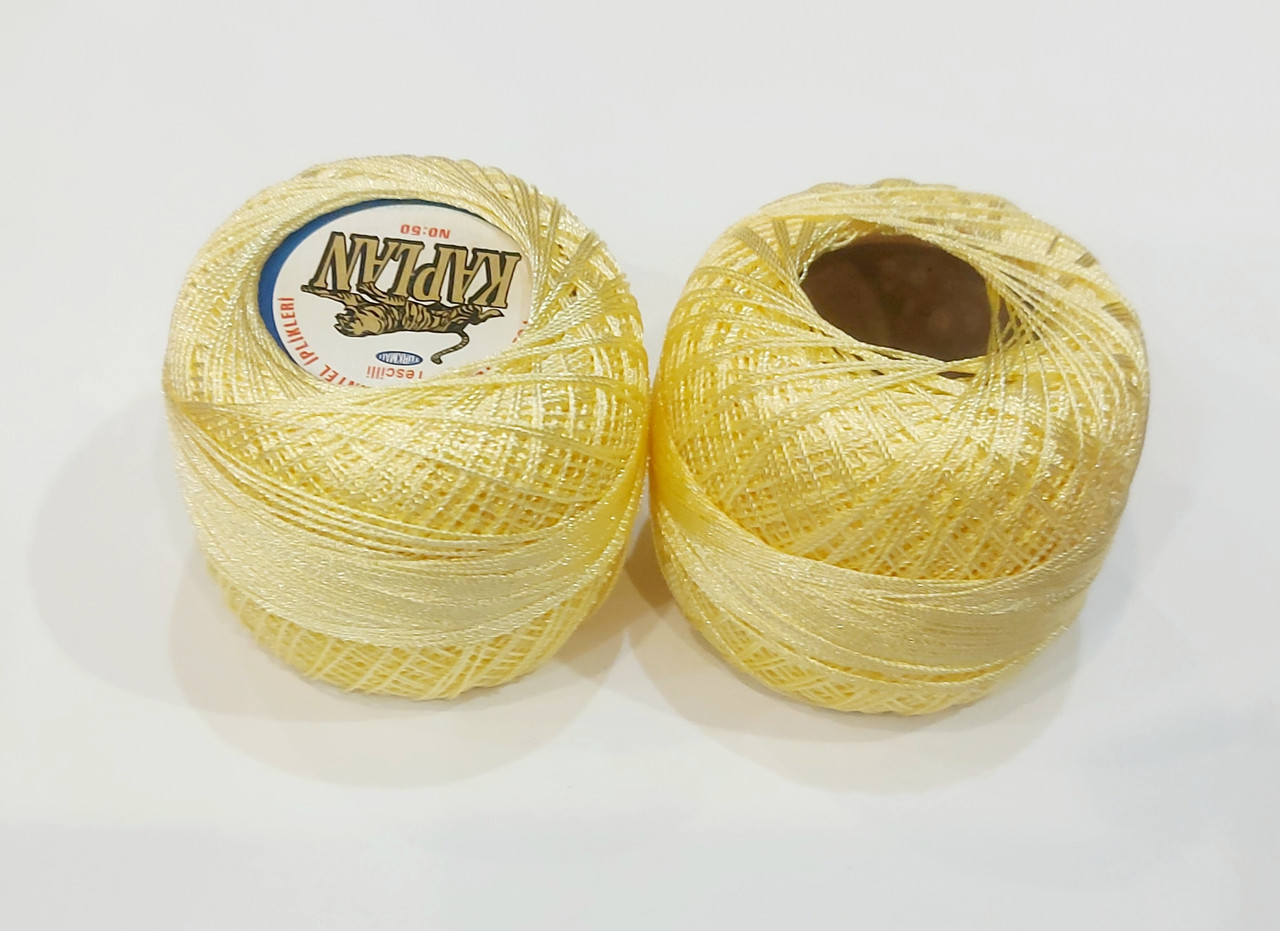 Нитки для в'язання ірис ирис поліестер (штучний шовк) типу Iris 20 грам. Туреччина. пастельні жовті