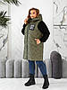 Жіноча подовжена стьобана осіння жилетка безрукавка з капюшоном, утеплена силіконом, батал великі розміри, фото 3