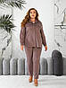 Жіночий осінній стильний замшевий костюм: сорочка на кнопках та завужені штани, батал великі розміри, фото 10