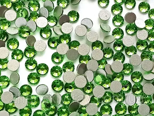 Камені Swarovski SS3 (1,3 мм) Peridot 100 шт., фото 1