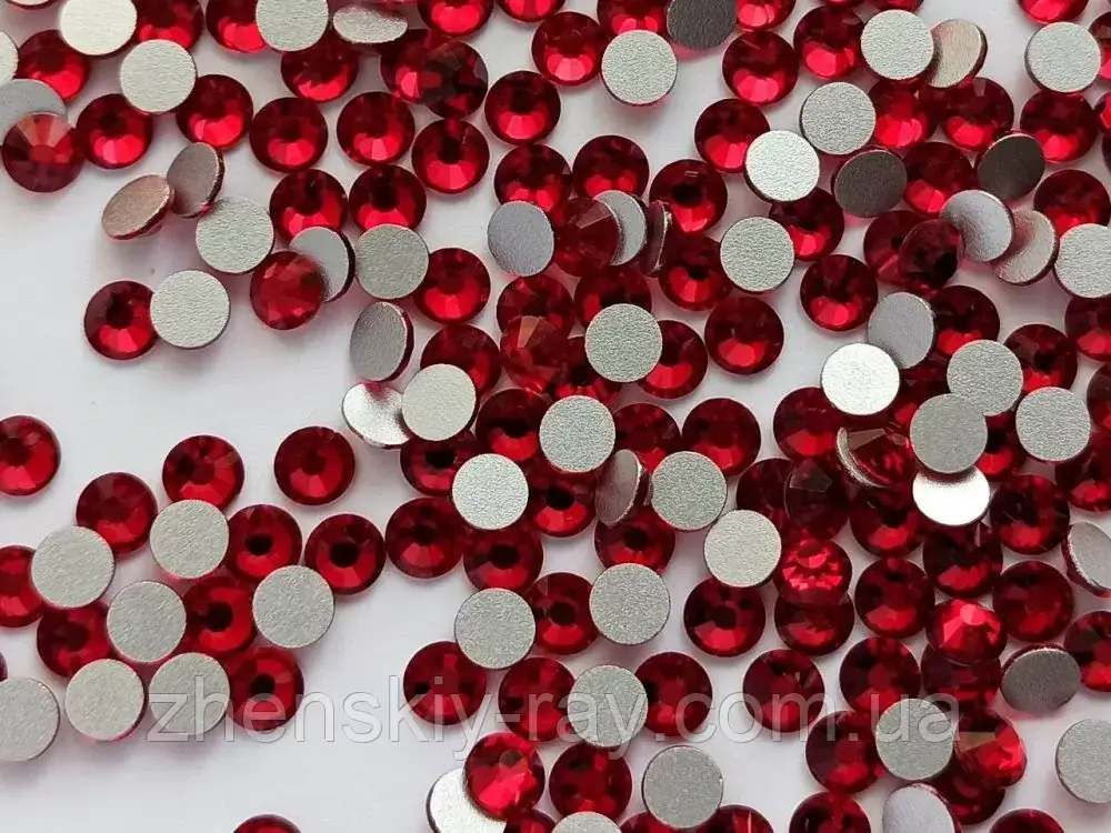 Камені Swarovski SS3 GARNET 1400 шт.