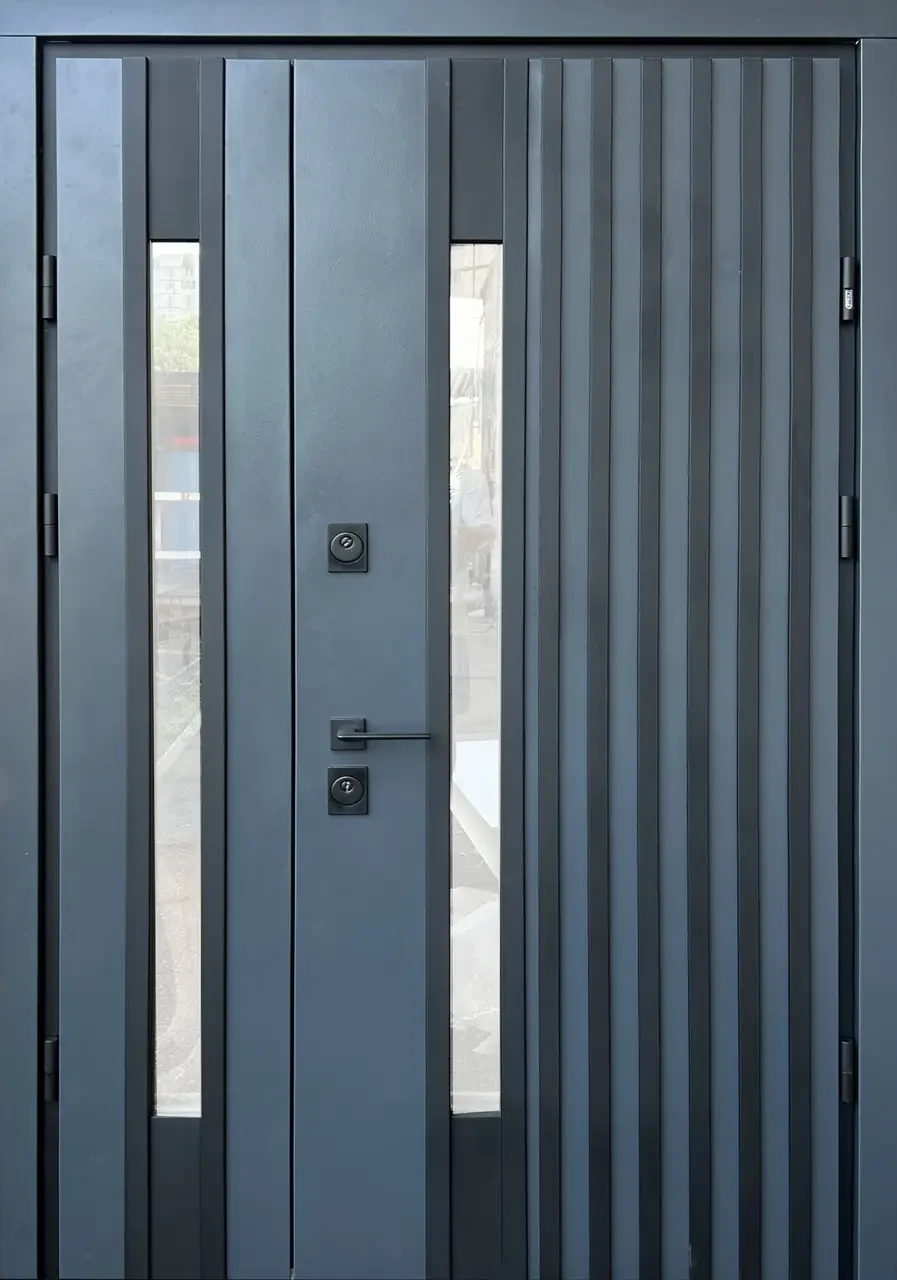 Вхідні двері ТМ Страж PROOF РІО Z Loft Антрацит/білий атлас вулична 1220*2050, фото 1