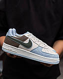 Чоловічі кросівки Nike Air Force White Blue стильні кросівки nike чоловіче взуття повсякденне взуття Найк, фото 3