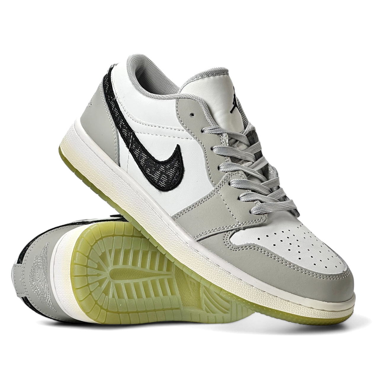 Жіночі кросівки весняні Nike шкіряні сірі демісезонні