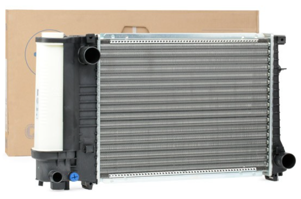 Радіатор охолодження БМВ E36, E34, E30 / BMW E36, E34, E30 (17111247436) NISSENS 60735A