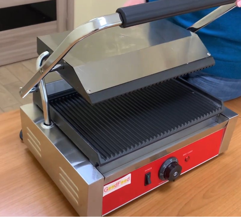 Контактний гриль GoodFood ECG11 Panini RED