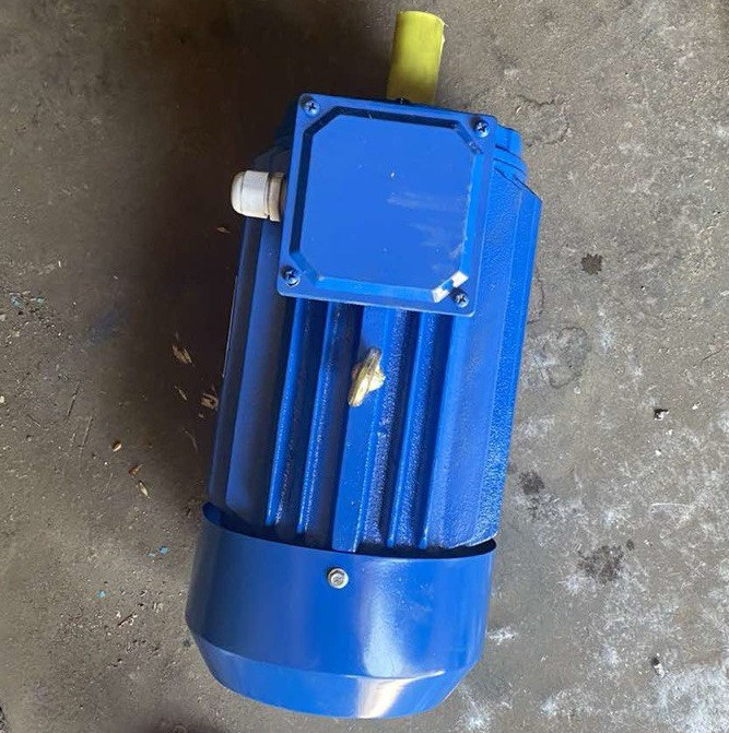 АИР100L6 (електродвигун АИР100L6 2.2 кВт 1000 об/хв)