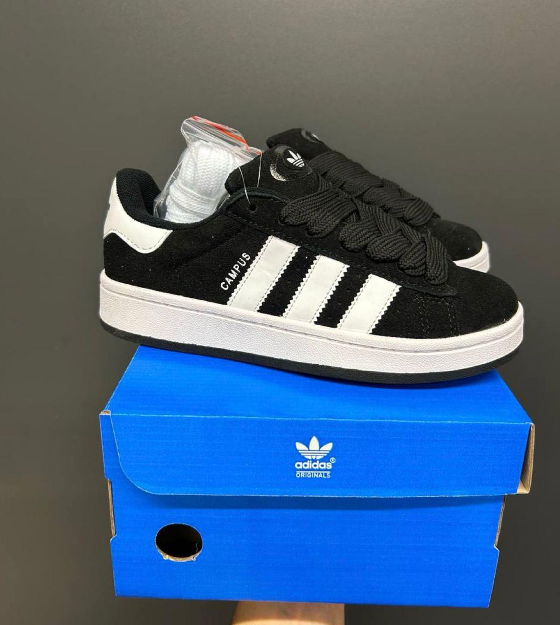 Жіночі кросівки Adidas Campus Black White Адідас Кампус чорно білі замшеві демісезон демісезон унісекс