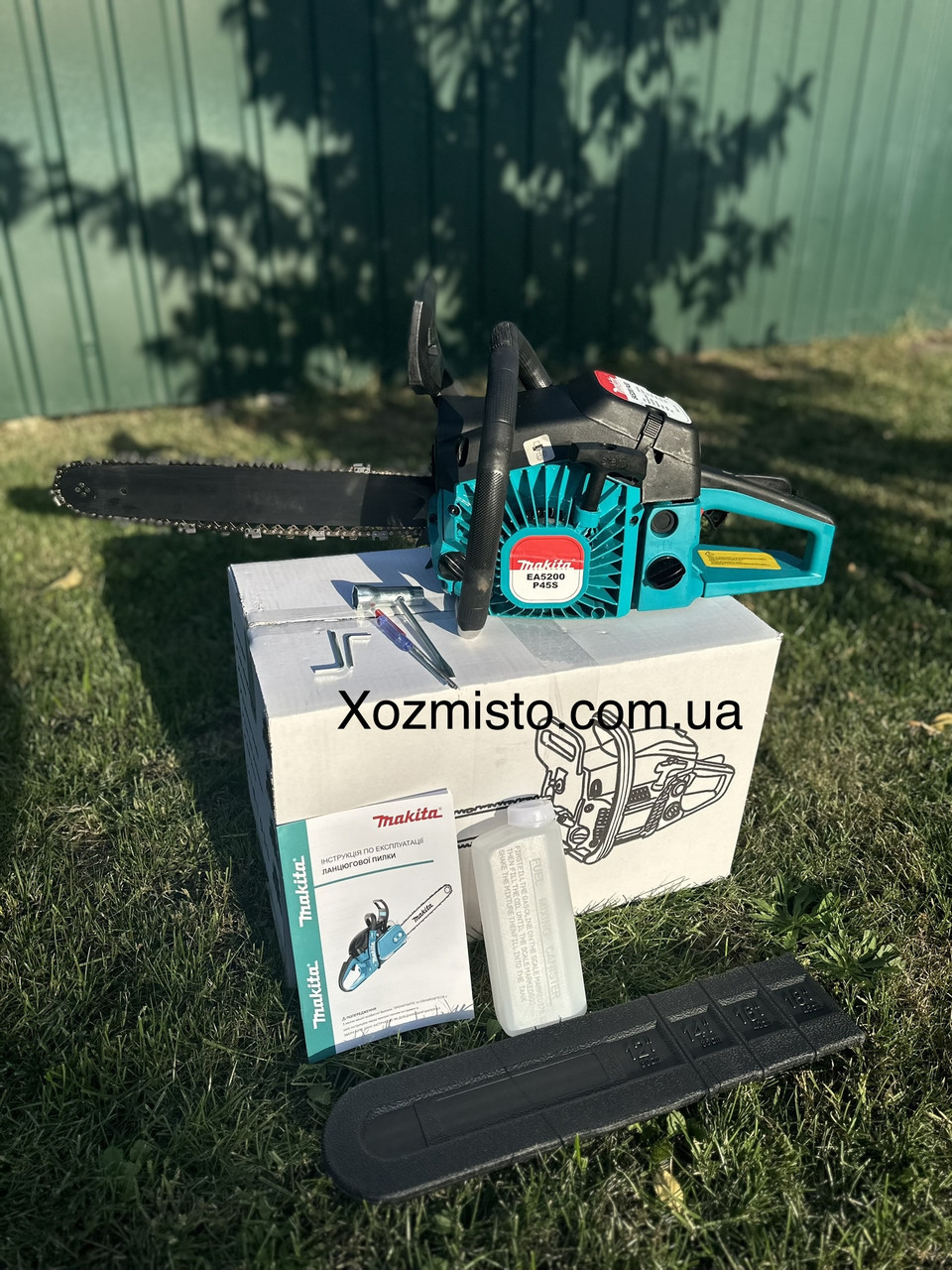 Бензинова ланцюгова пила Makita EA 5200 P45S (Бензопілу) 5.2 кВт/449 л.с. 45 см шина