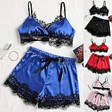 Сексуальна нічна атласна піжамка з мереживом у синьому кольорі шортики та ліф, фото 3