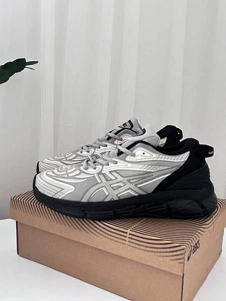 Asics Gel Quantum 360 x C.P Company Grey 360