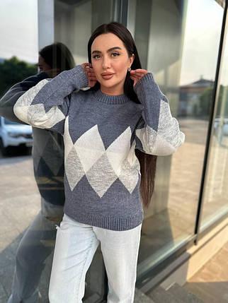 Жіночий теплий в'язаний светр у ромб, фото 1