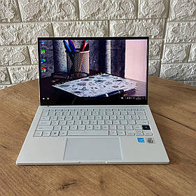 Б/в Ультрабук Б-клас Samsung Galaxy Book Ion White NP930XCJ-K03US 13.3" 1920x1080 O| i7-10510U| 8GB RAM| 256GB SSD| UHD