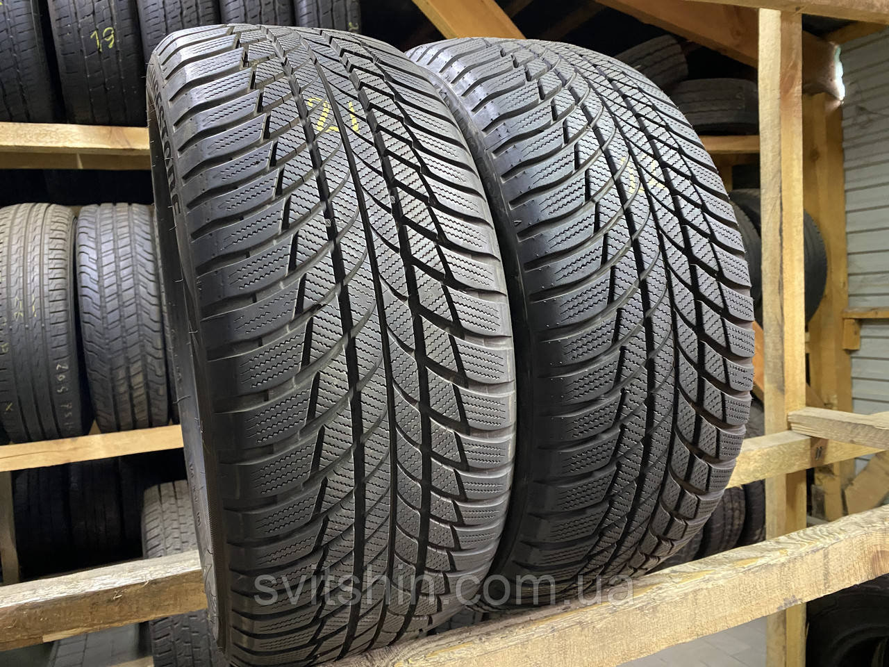 Зимові шини 225/50R17 Bridgestone Blizzak LM001 8мм 2021/2022рік, фото 1