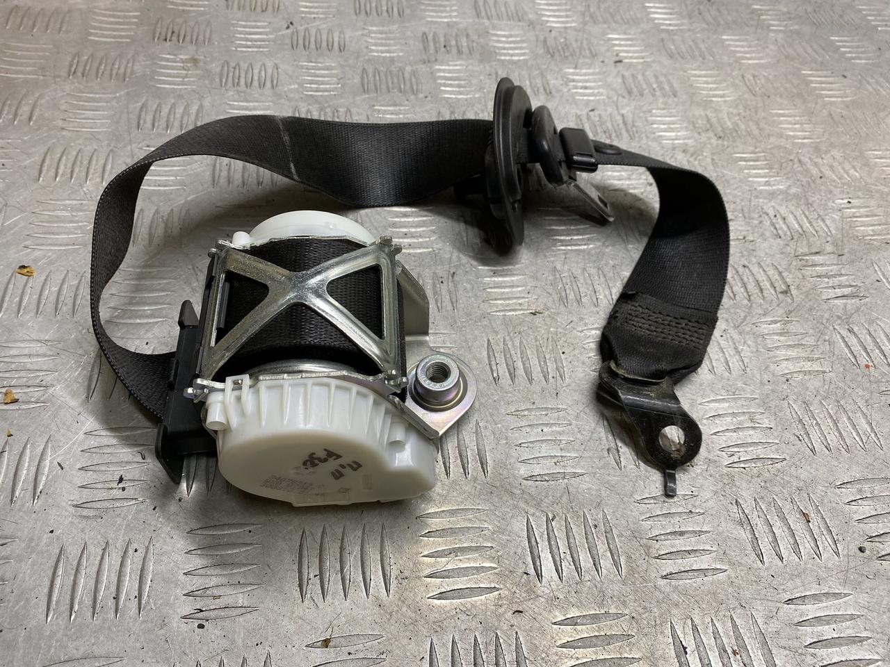 Б/В Ремінь безпеки передній правий BMW 3 F30 72117243308, фото 1