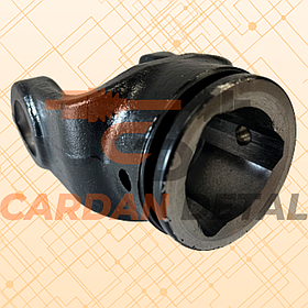 Вилка на трьохгранну (трикутну) трубу під хрестовину 30х88 мм