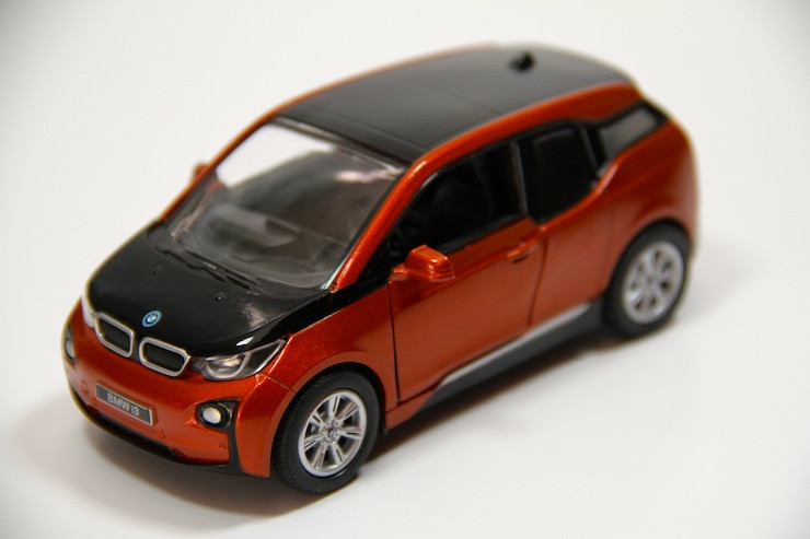 Машинка Kinsmart  КТ5380 BMW i3