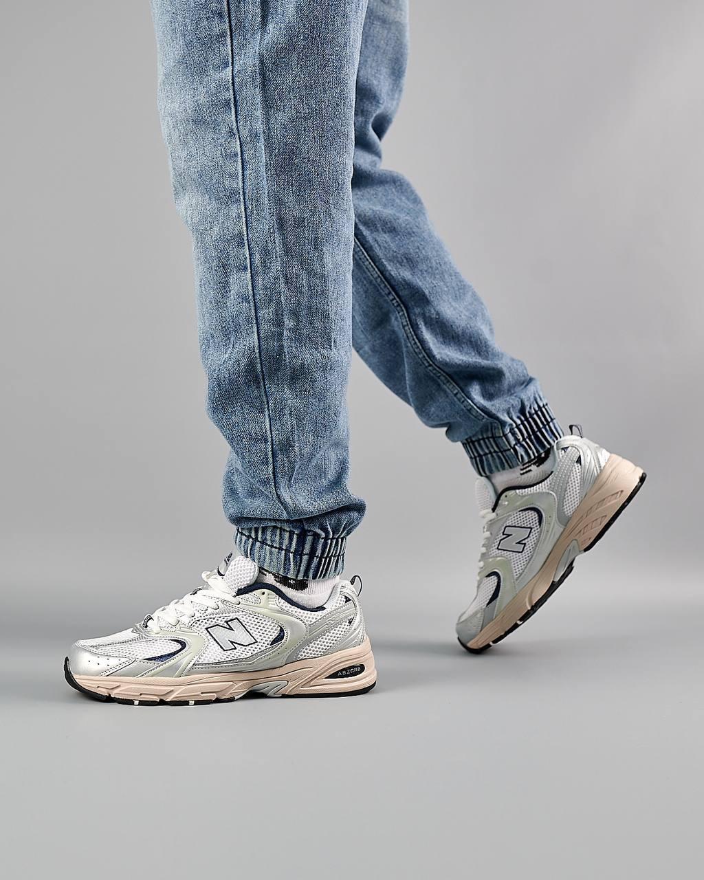 Чоловічі кросівки шкіра сітка New Balance 530 Silver Beige Men's Premium, кеди Нью Беланс сріблястий. Чоловіче взуття