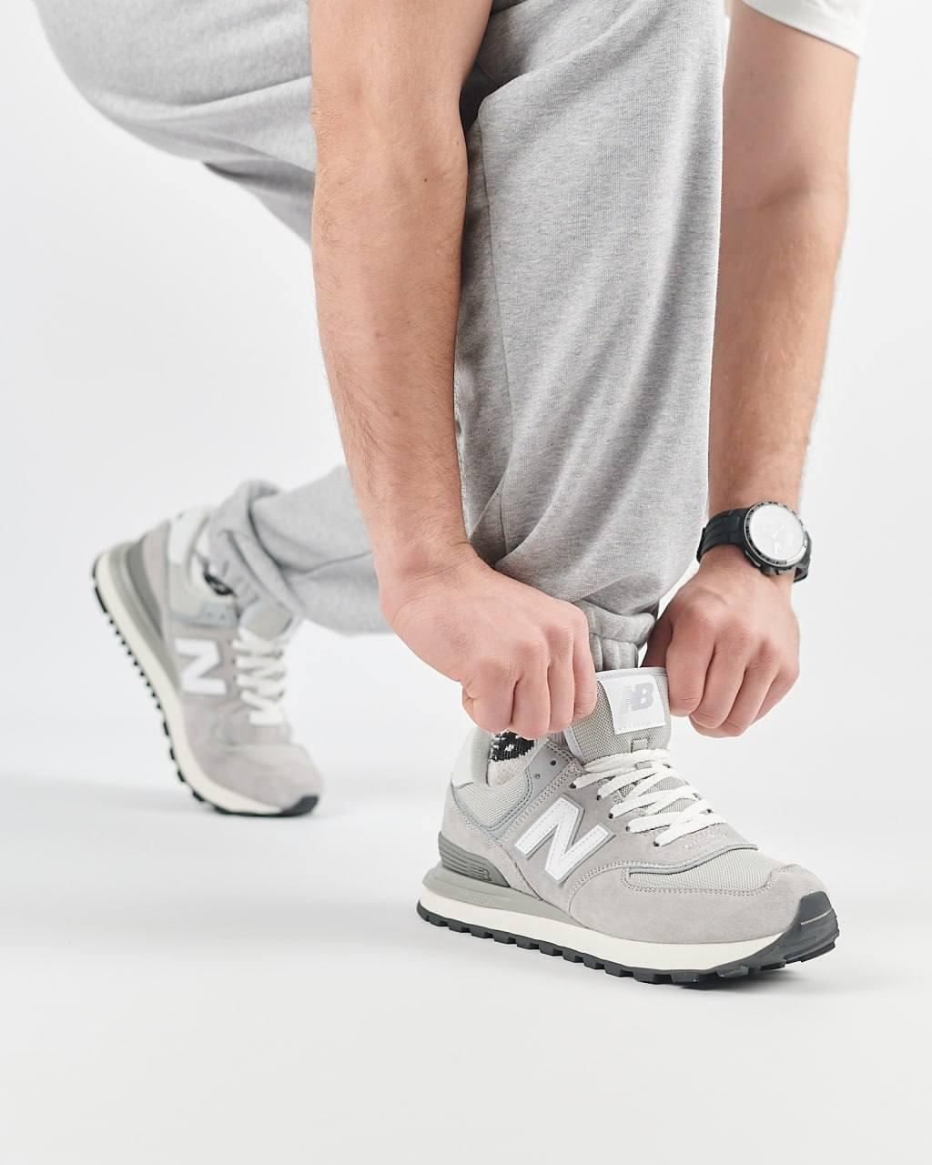 Чоловічі замшеві кросівки New Balance PRM Classic Gray White, чоловічі кеди Нью Беленс сірі. Чоловіче взуття