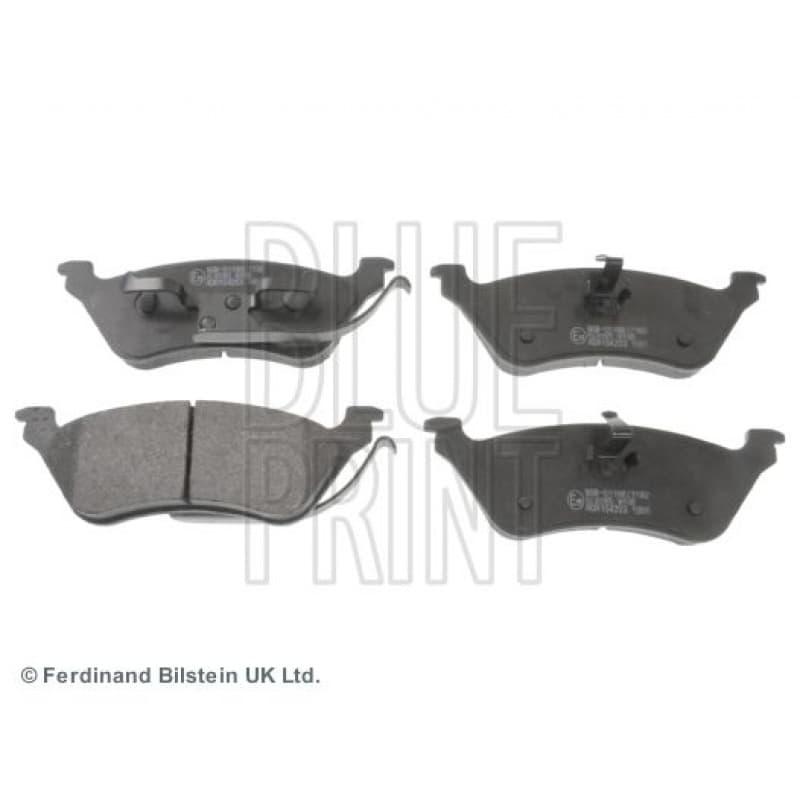 Колодки гальмівні (задні) Chrysler Voyager 2.4-3.3 00-08/ Grand Voyager IV 99-08/ Dodge Caravan 00-