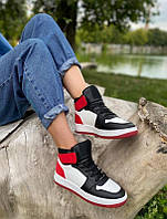 Жіночі кросівки білі з червоними вставками 36 37 38 40