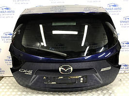 Кришка багажника Mazda