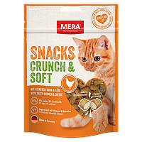 Снеки для котів із куркою та сиром MERA SNACKS Crunch & Soft Huhn&Käse, 200 г (*)