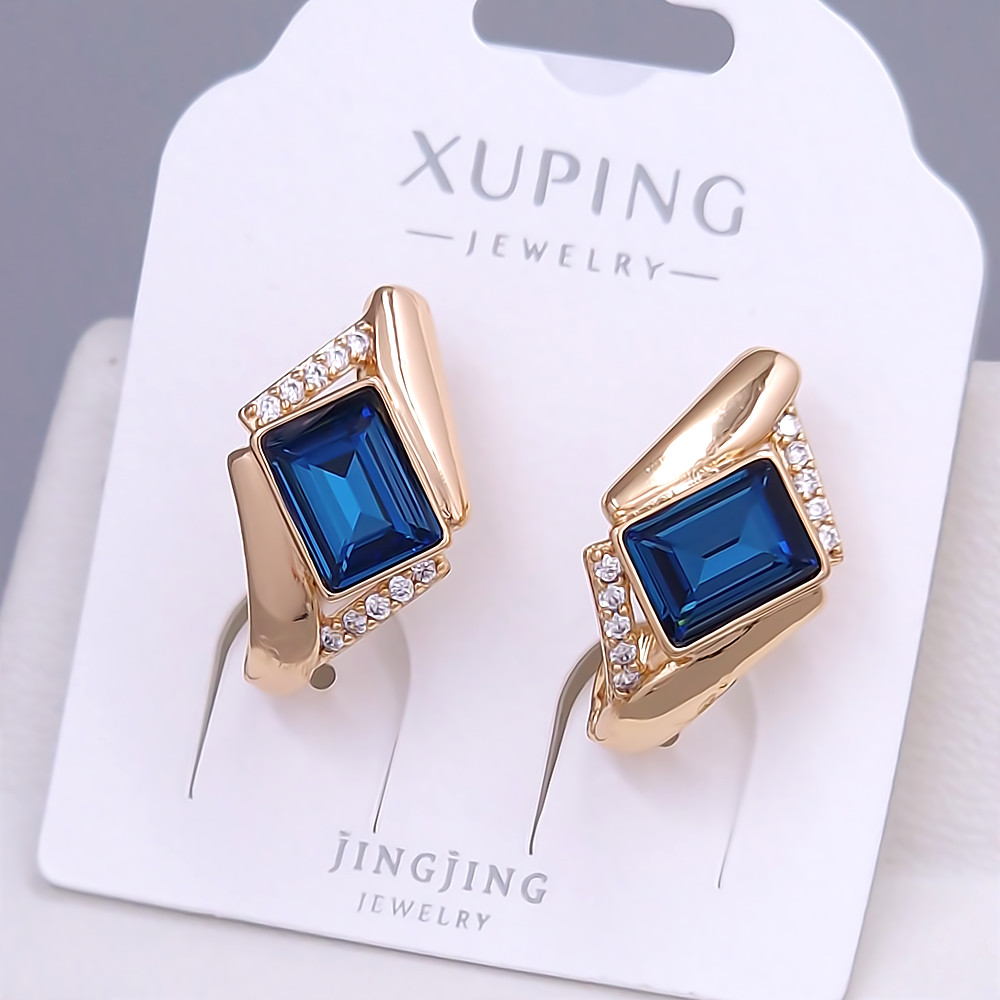Сережки XР. Позолота 18К. Камені: Swarovski та циркон. Довжина: 20 мм. Ширина: 12 мм.