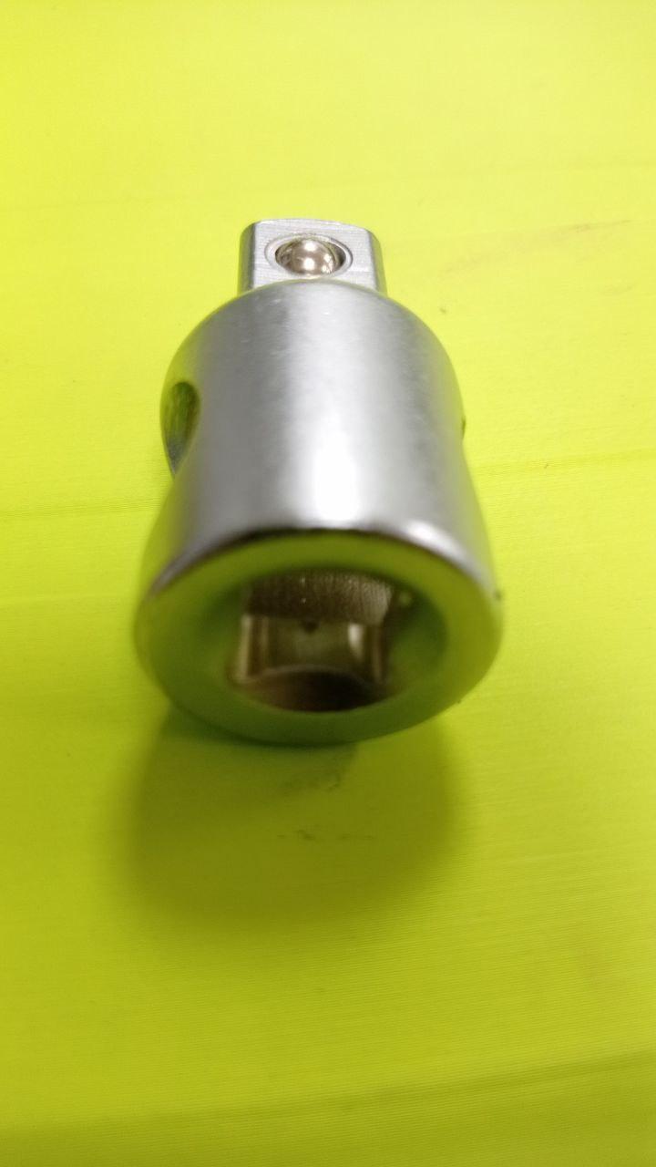 Перехідник з отвором 3/8"х1/2" СТАНДАРТ PR3812