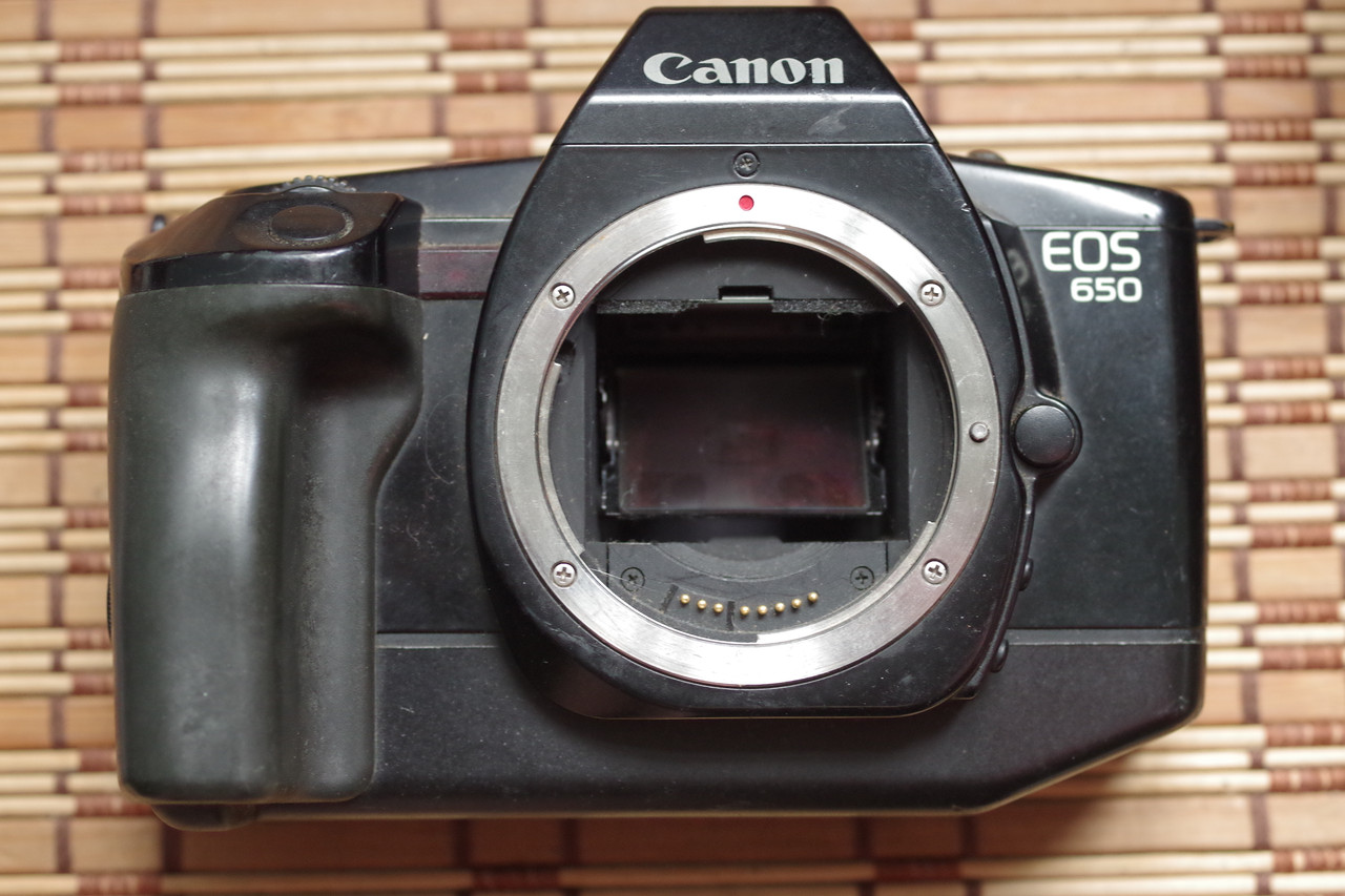 Купить Canon Eos 650 в Киеве, Украине на Bigl.ua