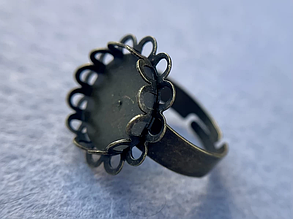 Основа для кільця із металевого сплаву з бортиком 17мм, колір бронза