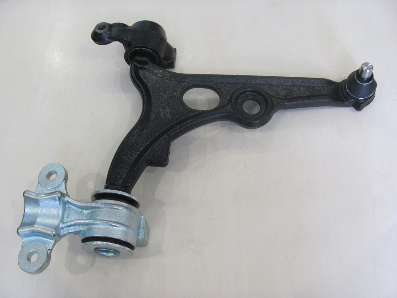 Важіль передньої підвіски Expert | Scudo | Jumpy | 95-06 | правый | FAST FT15060, фото 1