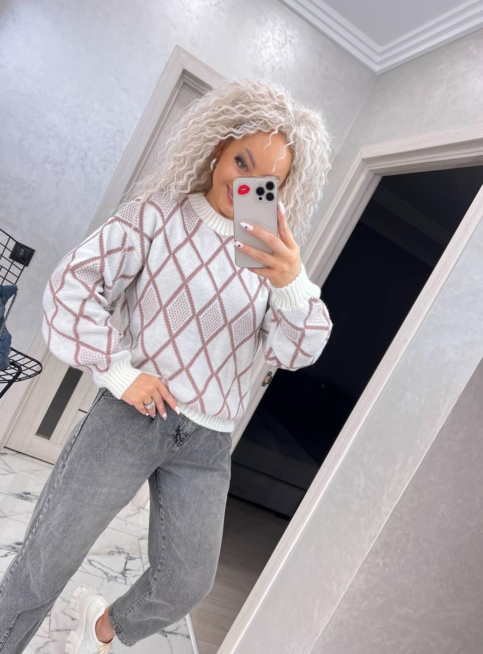 Теплий жіночий в'язаний светр із візерунком ромб, фото 1