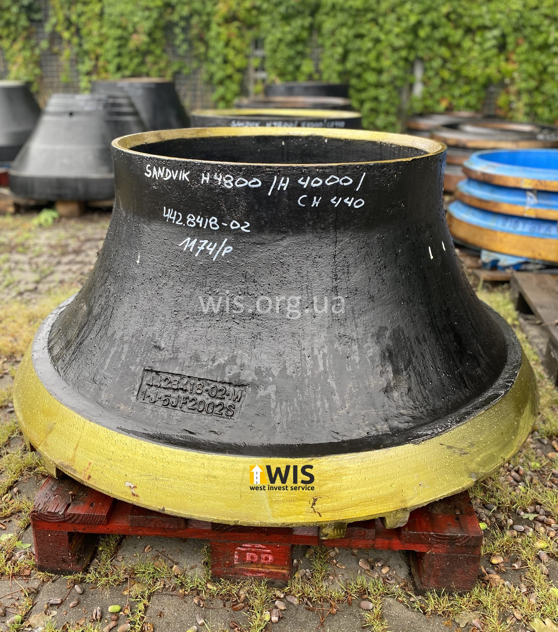 Зовнішній конус дробарки Sandvik H4800, H4000, CH440