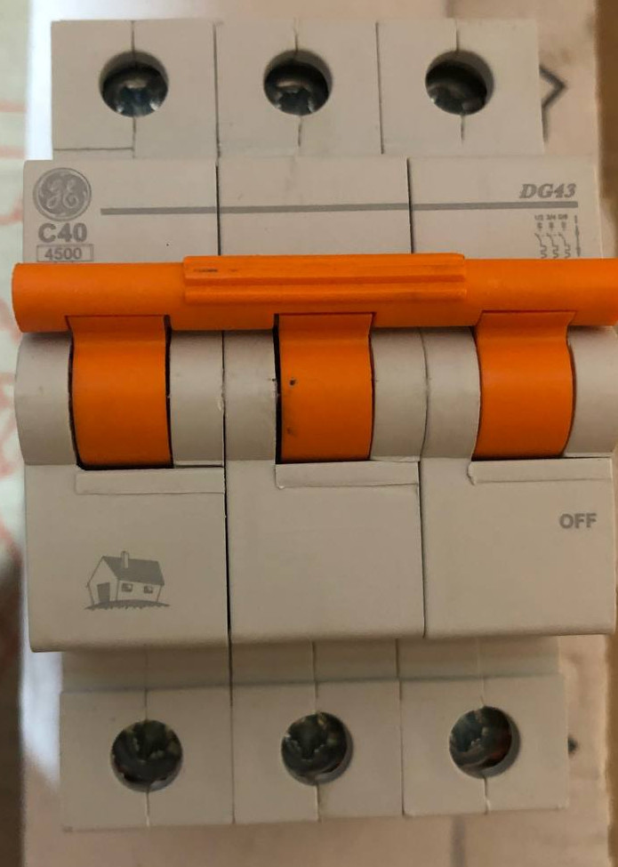 Автоматичний вимикач DG 43 C40 4,5kA, фото 1
