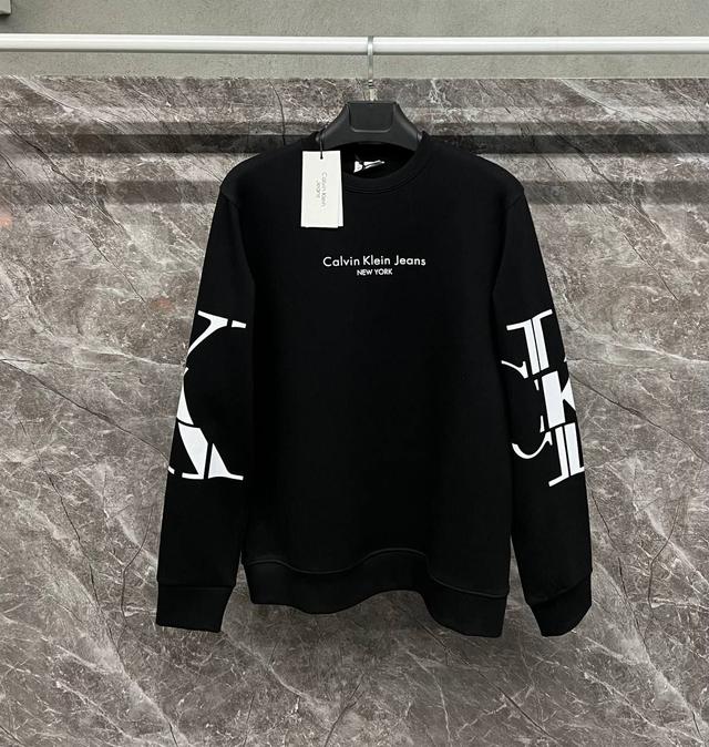 Мужской свитер Calvin Klein 
