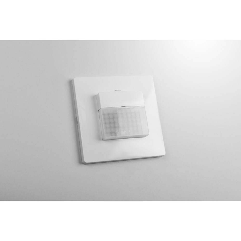 Датчик руху CR-20, макс.500 Вт, AC220-240V, кут контакту 120*, дальність 10 м ± 1-1,8 м