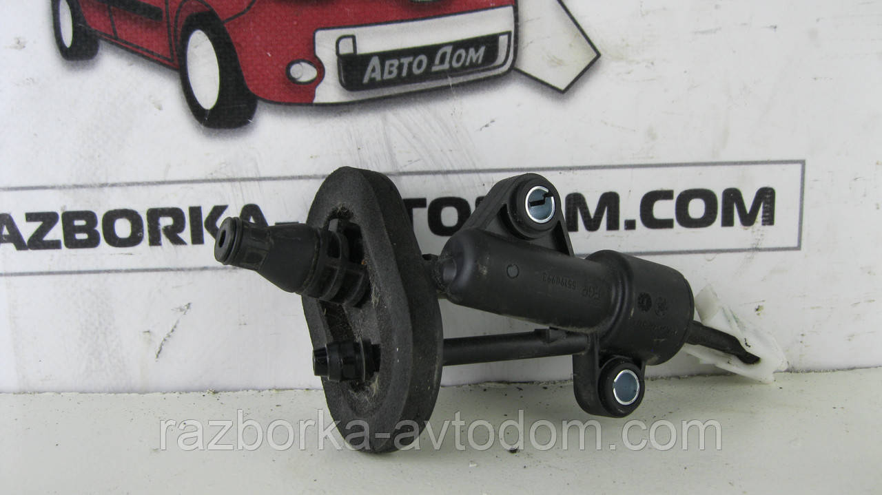 Головний циліндр зчеплення Peugeot Bipper, Fiat Doblo, Punto, Fiat Fiorino-Qubo OE:55190993