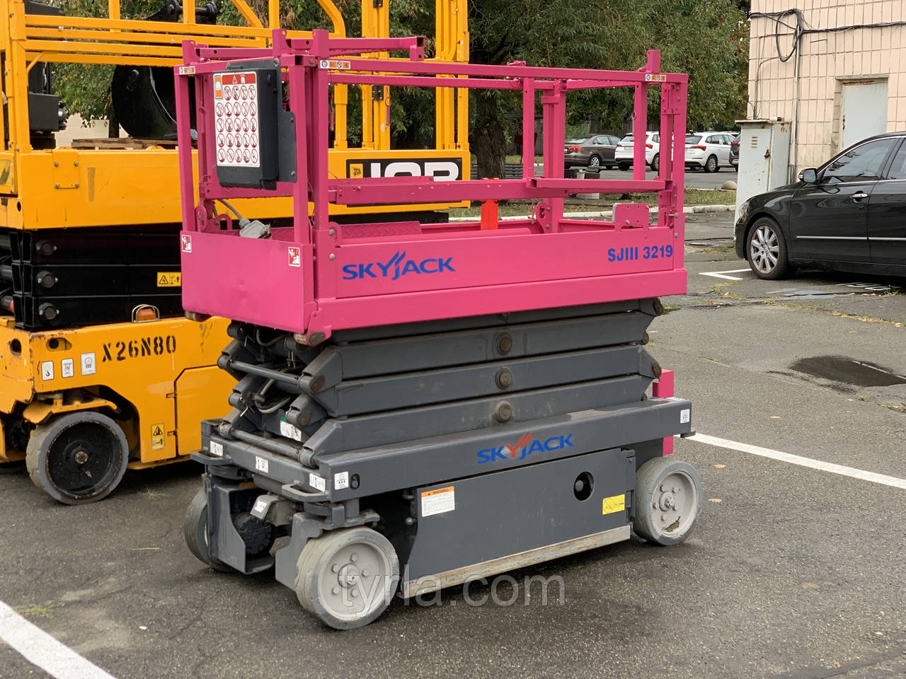 Електричний ножичний підйомник Skyjack SJ3219