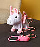 Інтерактивна іграшка конячка єдиноріг функціональна ходить співає українською 18 см на пульті повідку M 5599, фото 2