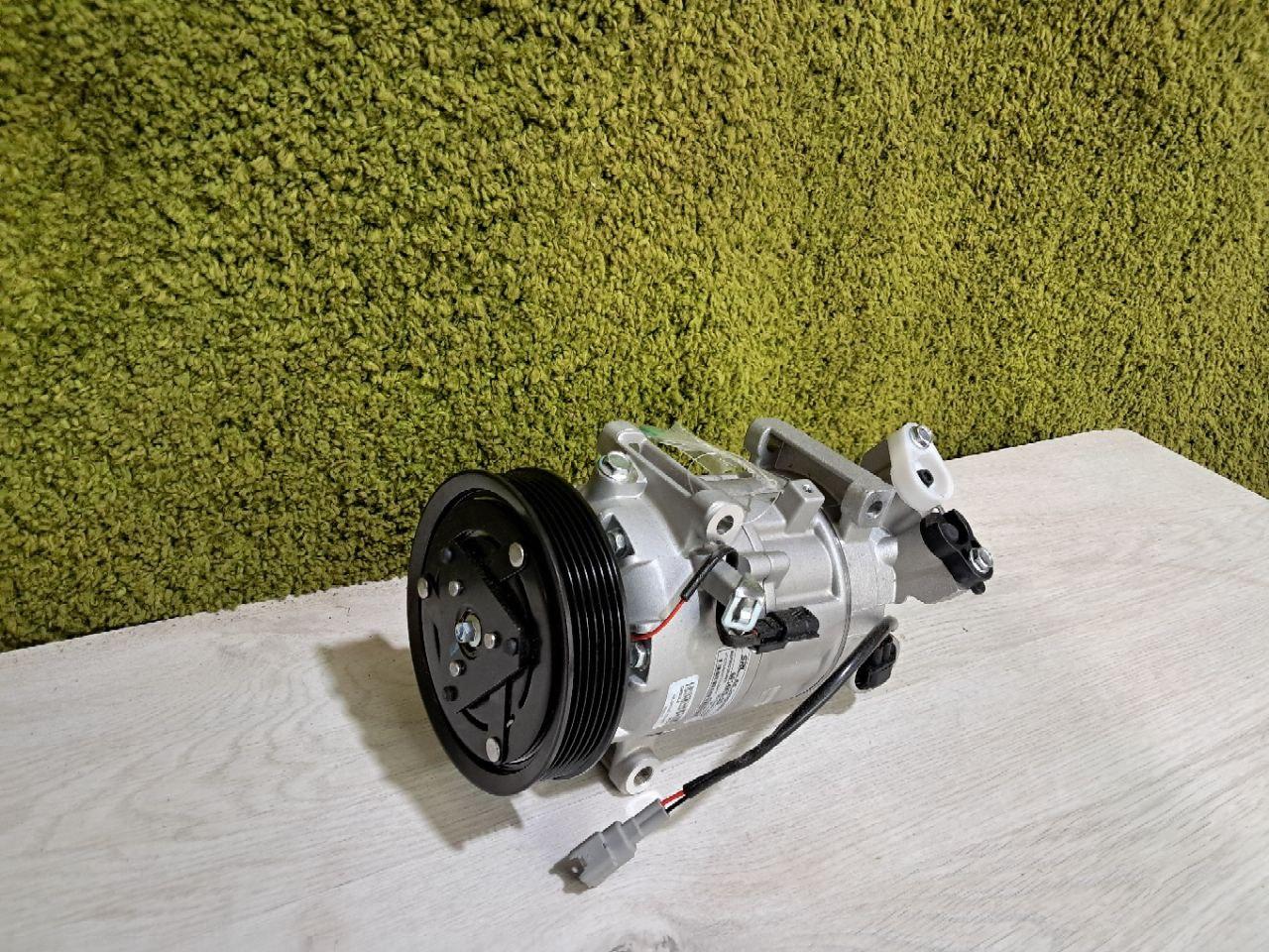 КОМПРЕССОР  926008209R Renault  MEGANE 3 SCENIC III Рено Меган 3 компресор кондеціонера рено меган 3, фото 1