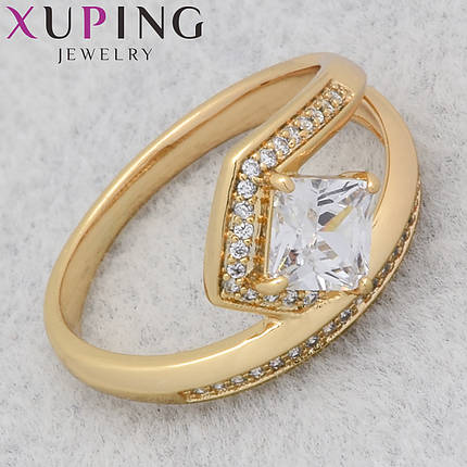 Кольцо золотистое Xuping Jewelry медицинское золото с переливающимися белыми кристаллами 14К ширина 4 мм, фото 1