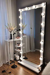 Дзеркала підлогові з підсвічуванням