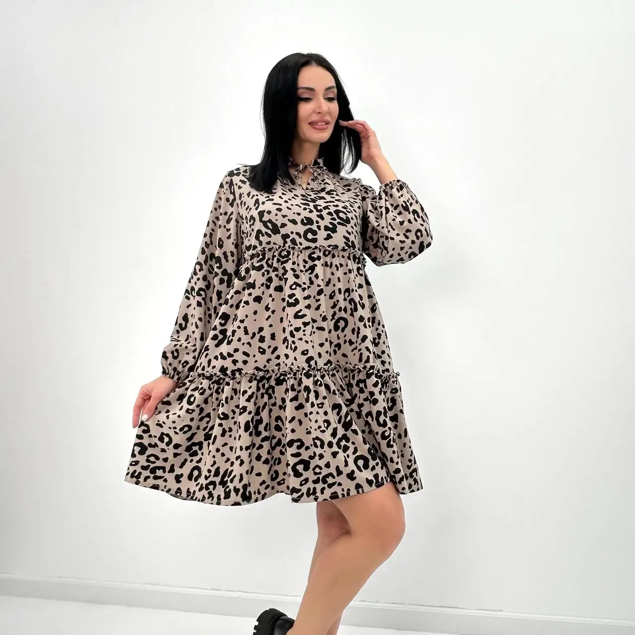 Женское платье в свободном стиле распашонка до колена - фото 1 - id-p2349219780